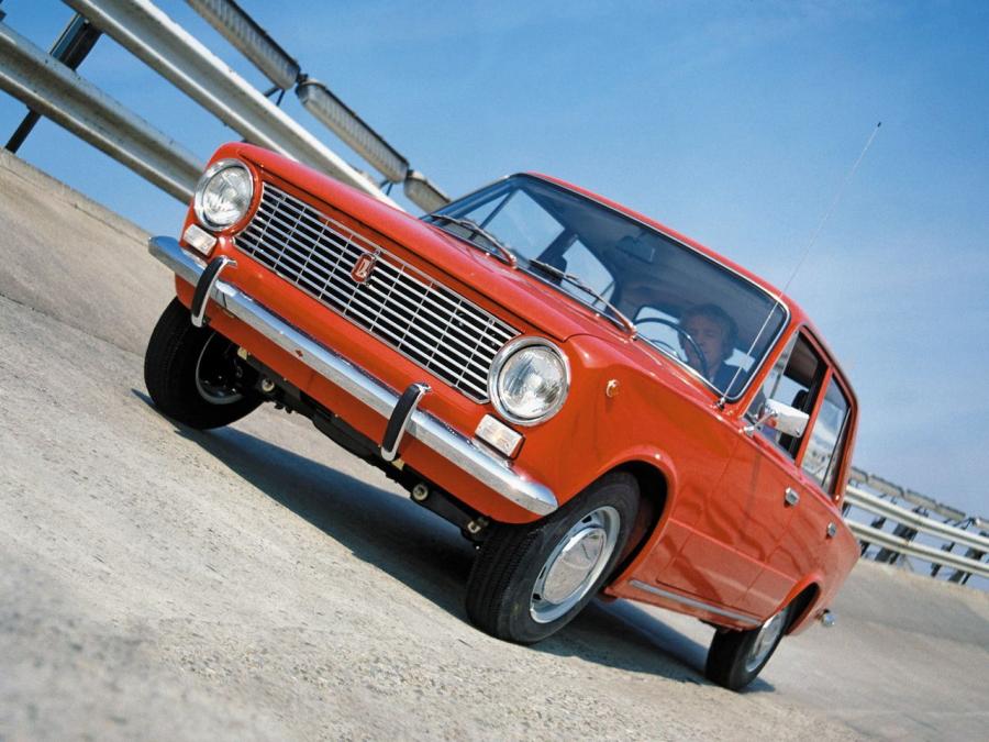 ВАЗ-2101 Жигули 1970 года  (фото 9 из 25)
